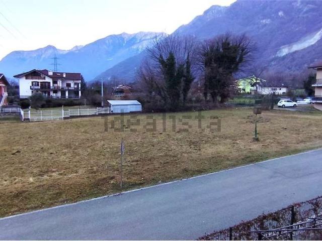 Terreno in vendita a Champdepraz, Aosta