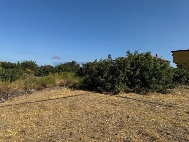 Terreno in vendita a Massannunziata, Mascalucia