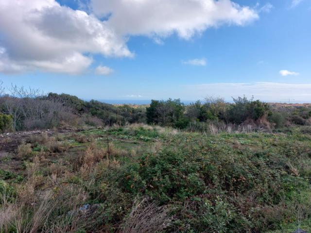 Terreno in vendita a Acireale, Sicilia