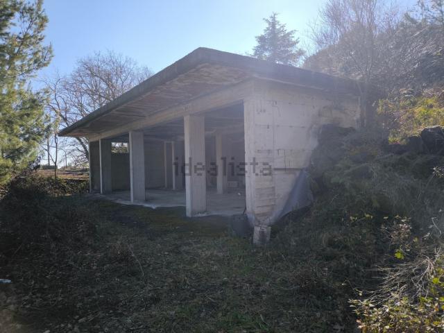 Terreno in vendita a Nicolosi, Catania
