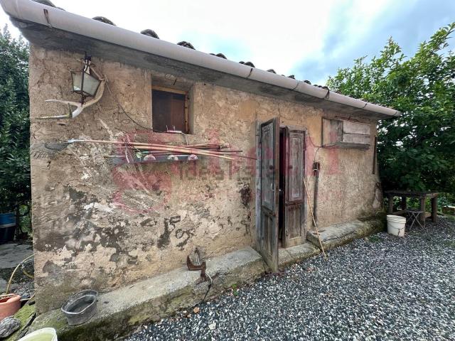 Terreno in vendita a La Casa, Collesalvetti