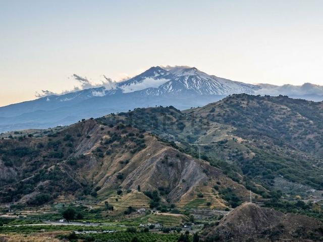 Terreno in vendita a Trappitello, Taormina