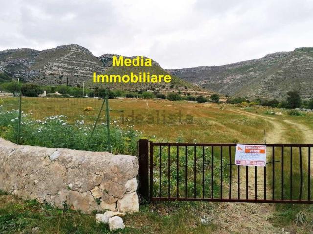 Terreno in vendita a Avola, Sicilia