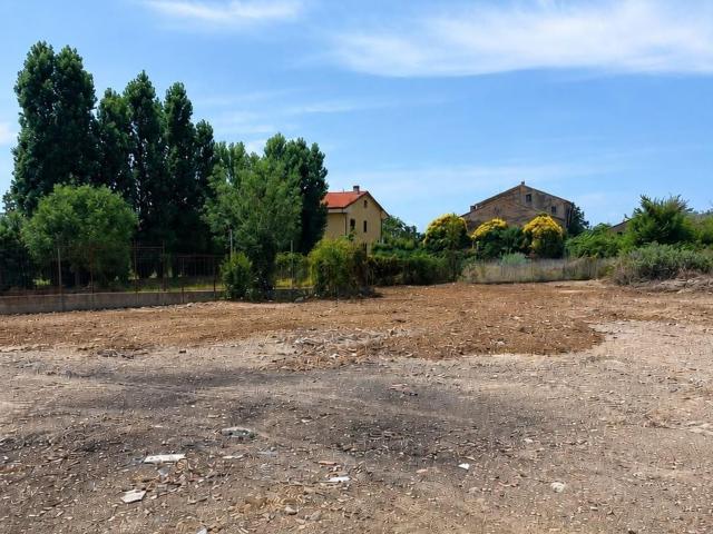Terreno in vendita a Montespirello, Montemarciano