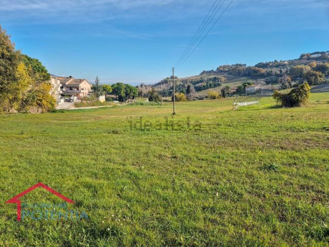 Terreno in vendita a Marche, Macerata