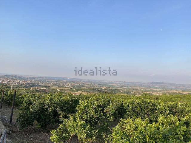Terreno in vendita a Militello In Val Di Catania, Sicilia