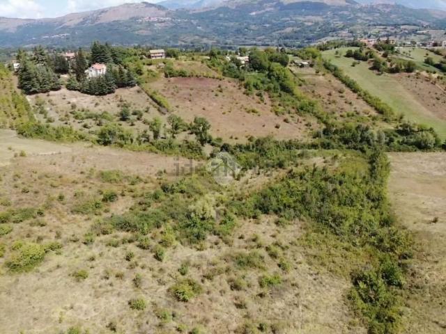 Terreno in vendita a Tagliacozzo, Abruzzo