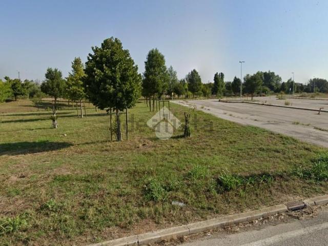 Terreno in vendita a Ravenna, Reggio Emilia