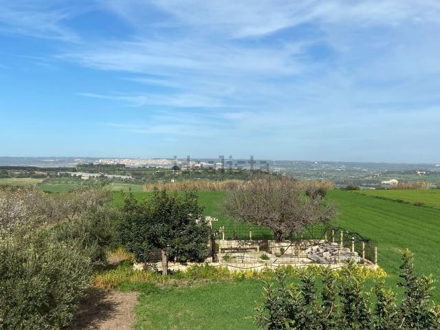 Terreno in vendita a Ispica, Sicilia