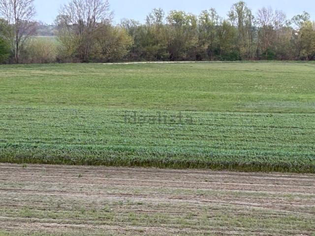 Terreno in vendita a Brugnera, Friuli-Venezia Giulia
