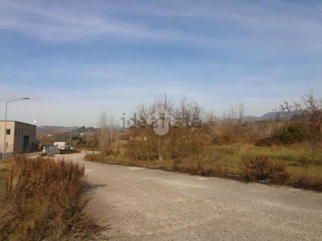 Terreno in vendita a Poggio Mirteto, Lazio