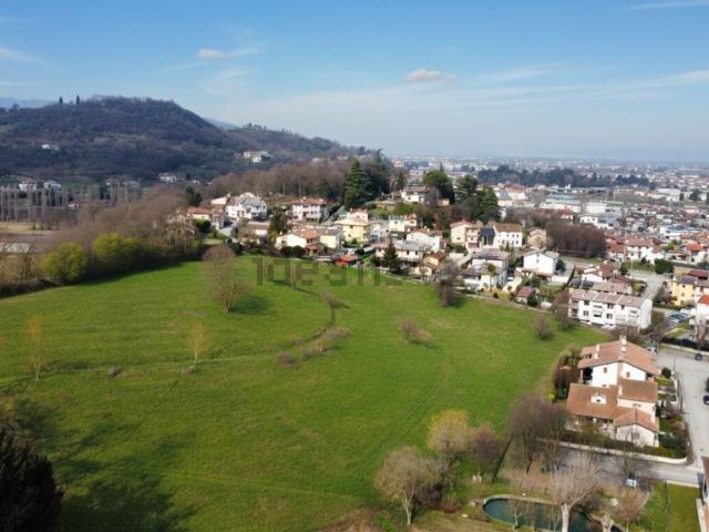 Terreno in vendita a Castelnovo, Isola Vicentina
