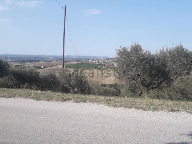 Terreno in vendita a Manoppello, Abruzzo