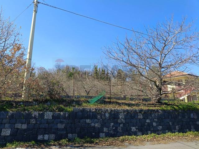 Terreno in vendita a Piedimonte Etneo, Sicilia
