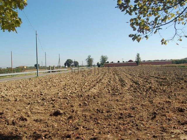 Terreno in vendita a Portile, Modena
