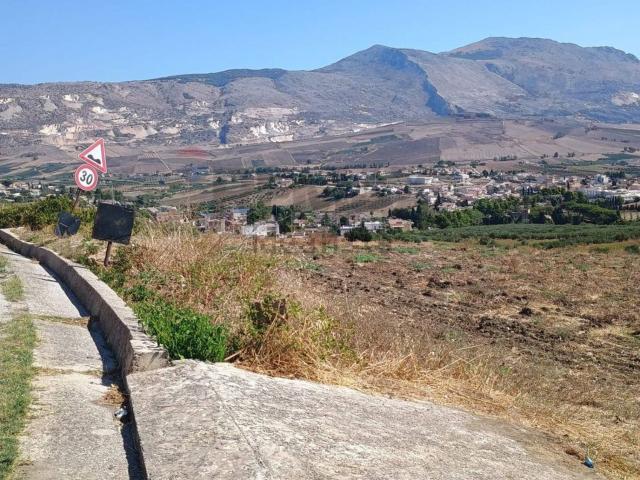 Terreno in vendita a Buseto Palizzolo, Sicilia