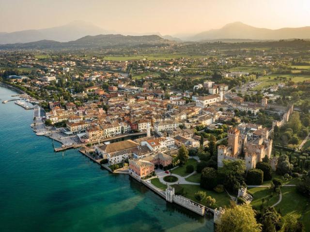 Terreno in vendita a Lazise, Veneto