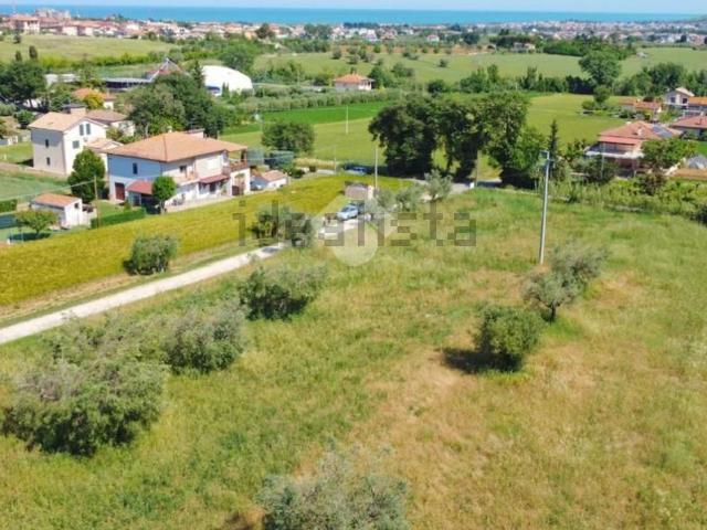 Terreno in vendita a Giulianova, Abruzzo