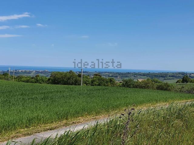 Terreno in vendita a Marche, Fermo