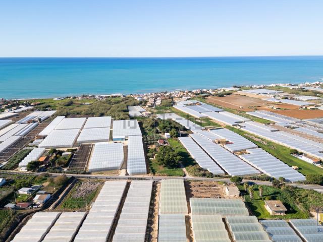 Terreno in vendita a Vittoria, Sicilia