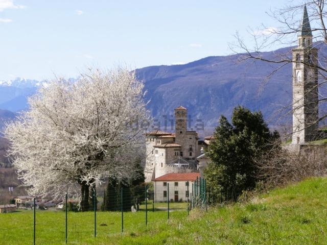 Terreno in vendita a Artegna, Friuli-Venezia Giulia