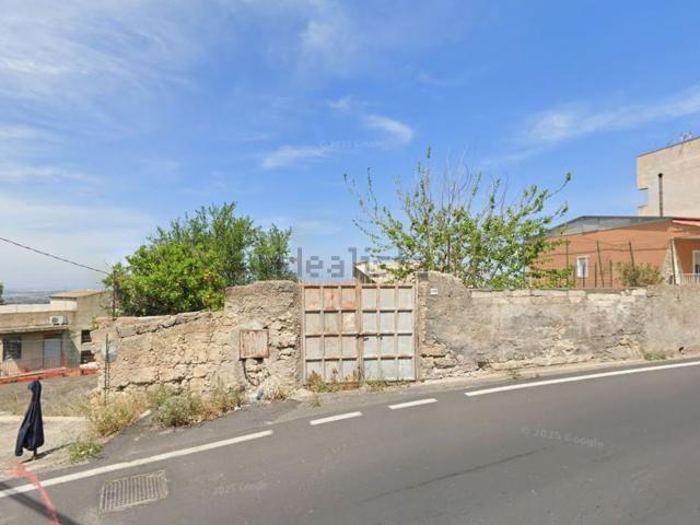 Terreno in vendita a Carlentini, Sicilia