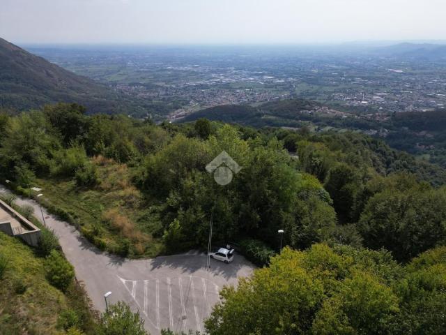 Terreno in vendita a Contrà Sant' Ulderico, Schio