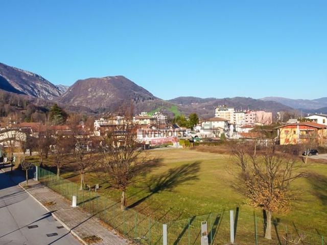 Terreno in vendita a Maniagolibero, Maniago