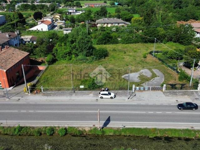 Terreno in vendita a Rosà, Veneto