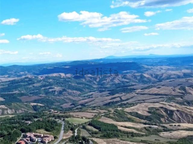 Terreno in vendita a Radicofani, Toscana