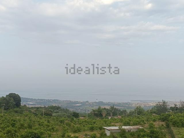Terreno in vendita a Giarre, Sicilia