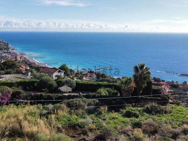 Terreno in vendita a Ospedaletti, Liguria