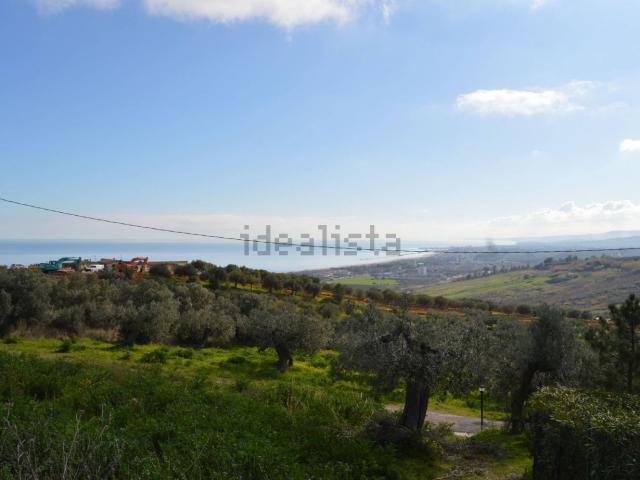 Terreno in vendita a Montevecchio, Vasto