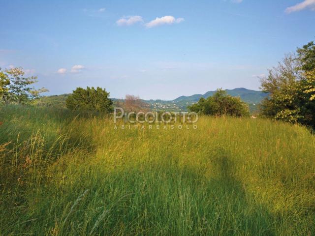 Terreno in vendita a Paderno Del Grappa, Veneto