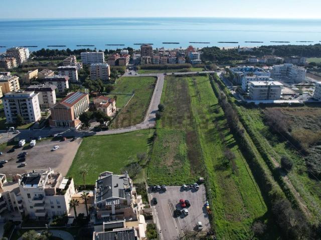 Terreno in vendita a Marina di sotto, San Benedetto del Tronto