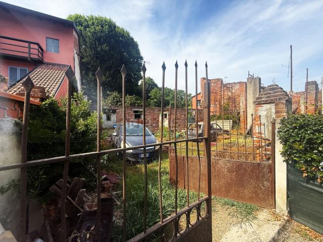 Terreno in vendita a San Nazzaro Sesia, Novara