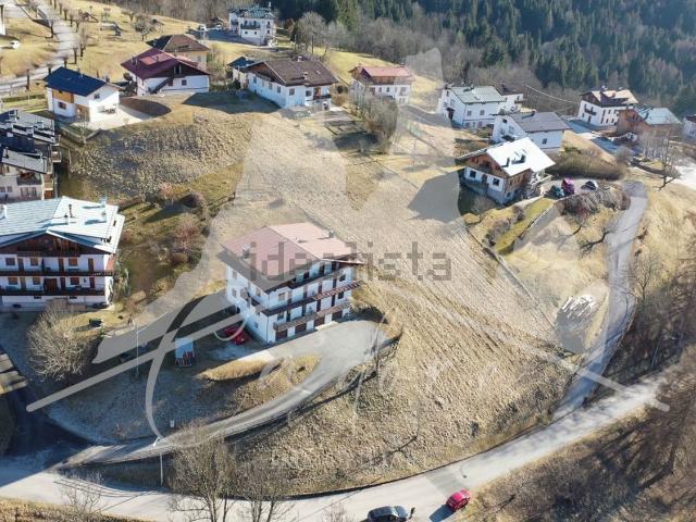 Terreno in vendita a Lorenzago Di Cadore, Veneto