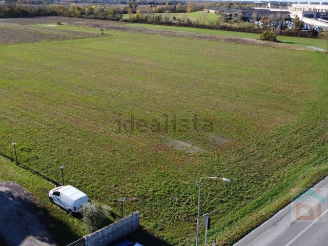 Terreno in vendita a Ialmicco / Jalmic, Palmanova / Palme