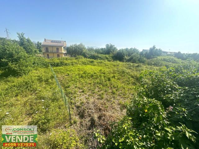 Terreno in vendita a Santa Maria la Strada, Giarre