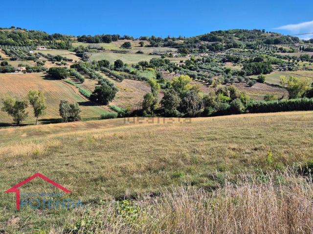 Terreno in vendita a Marche, Macerata
