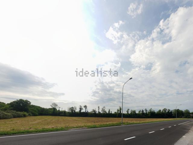 Terreno in vendita a Montereale Valcellina, Friuli-Venezia Giulia
