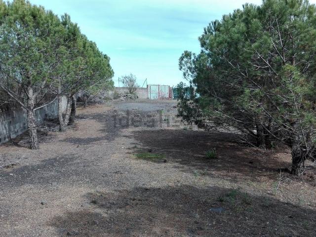 Terreno in vendita a Nicolosi, Catania