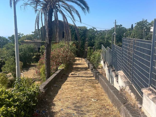 Terreno in vendita a San Giovanni Bosco, Acireale
