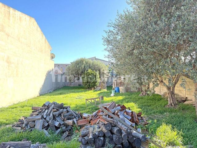 Terreno in vendita a Sanluri, Sardigna/Sardegna