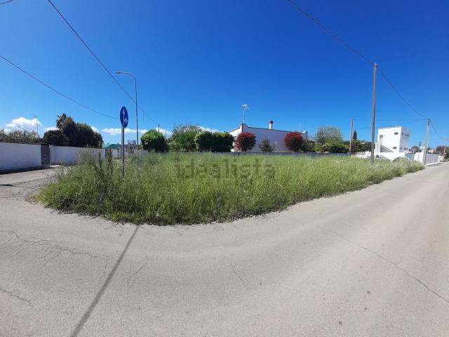 Terreno in vendita a Campo di Mare, San Pietro Vernotico