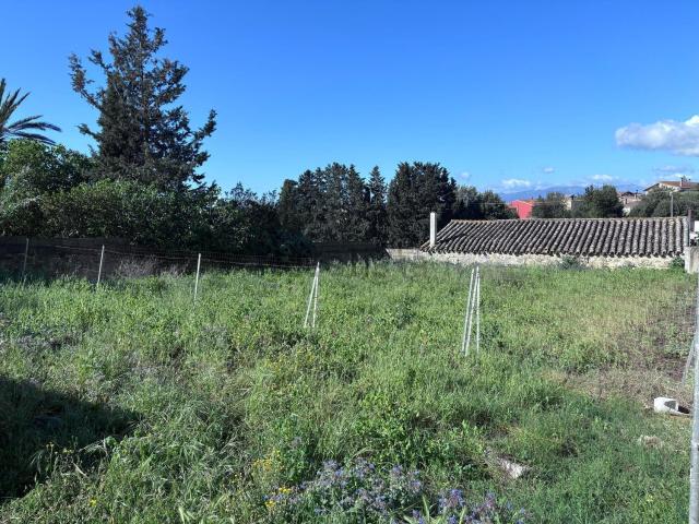 Terreno in vendita a Sanluri, Sardigna/Sardegna