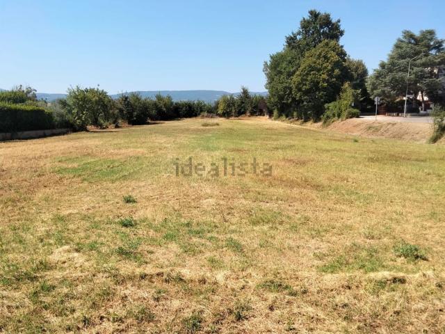 Terreno in vendita a Chiusi Città, Toscana