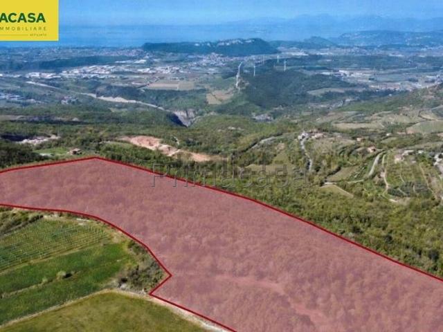 Terreno in vendita a Fumane, Veneto