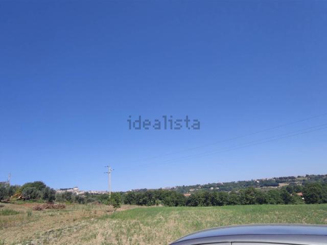 Terreno in vendita a Montefiascone, Lazio