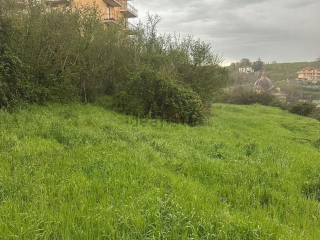 Terreno in vendita a Vallerano, Lazio